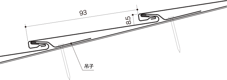 金属材ながら木板のぬくもりを表現。
