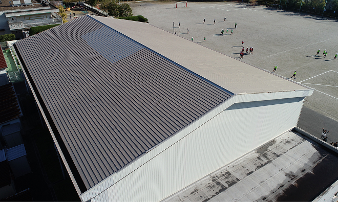 I小学校屋内運動場【横葺き】タイマルーフM型