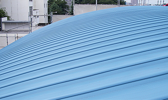 A小学校屋内運動場【縦葺き】瓦棒カバールーフ