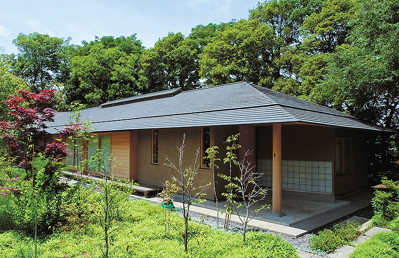 M邸  【横葺き】カナメ一文字葺き