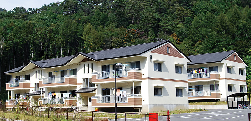 湯西川住宅  【横葺き】タイマルーフＴ型