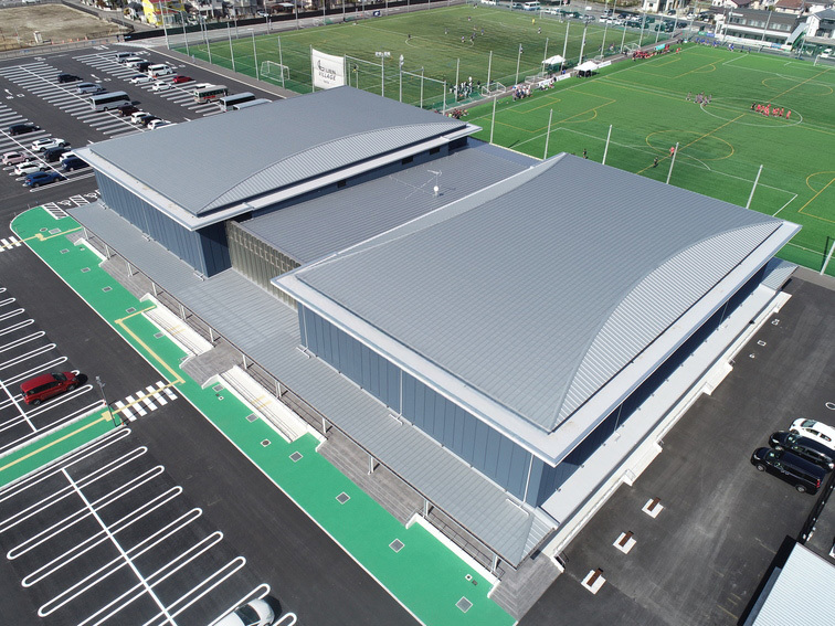 矢板文化スポーツセンター【縦葺き】スタンディングロック・富士ライン55