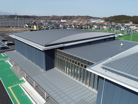 矢板文化スポーツセンター【縦葺き】スタンディングロック・富士ライン55