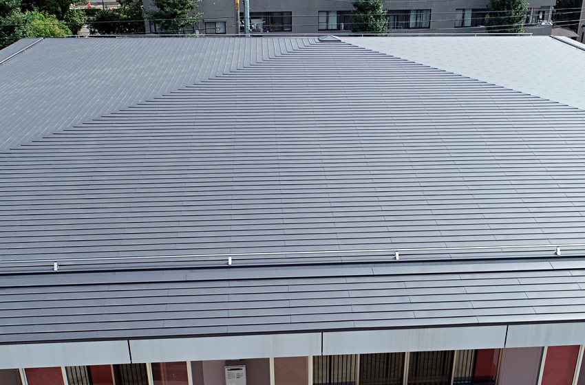 大蔵ふたば保育園【横葺き】タイマルーフＭ型