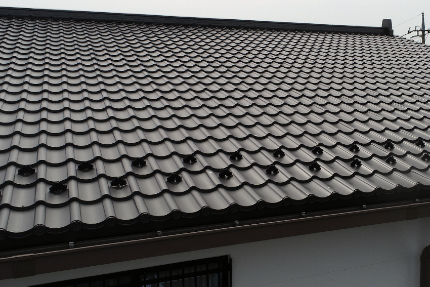 結城市立公民館【金属瓦】カナメルーフ