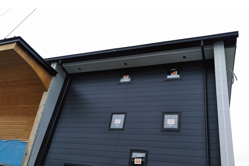 本庄市内 某社員寮【縦葺き】富士ライン55